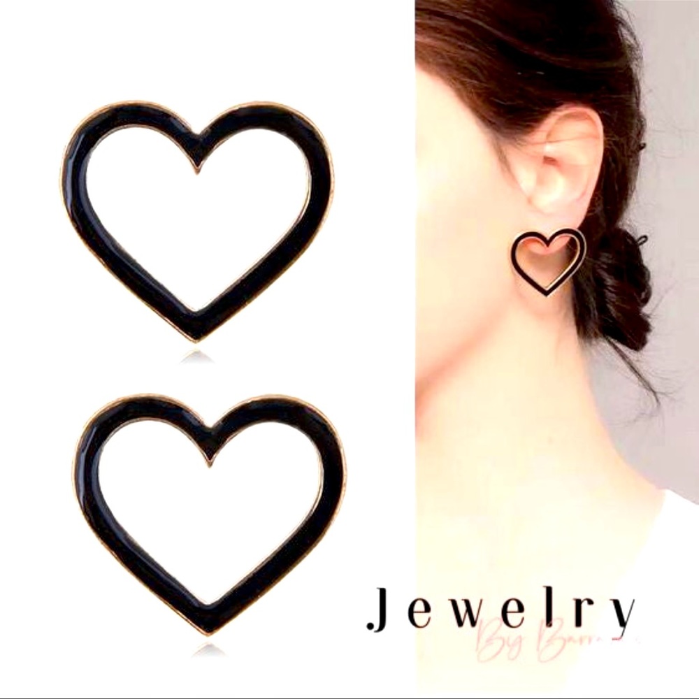 NWT fashion earrings